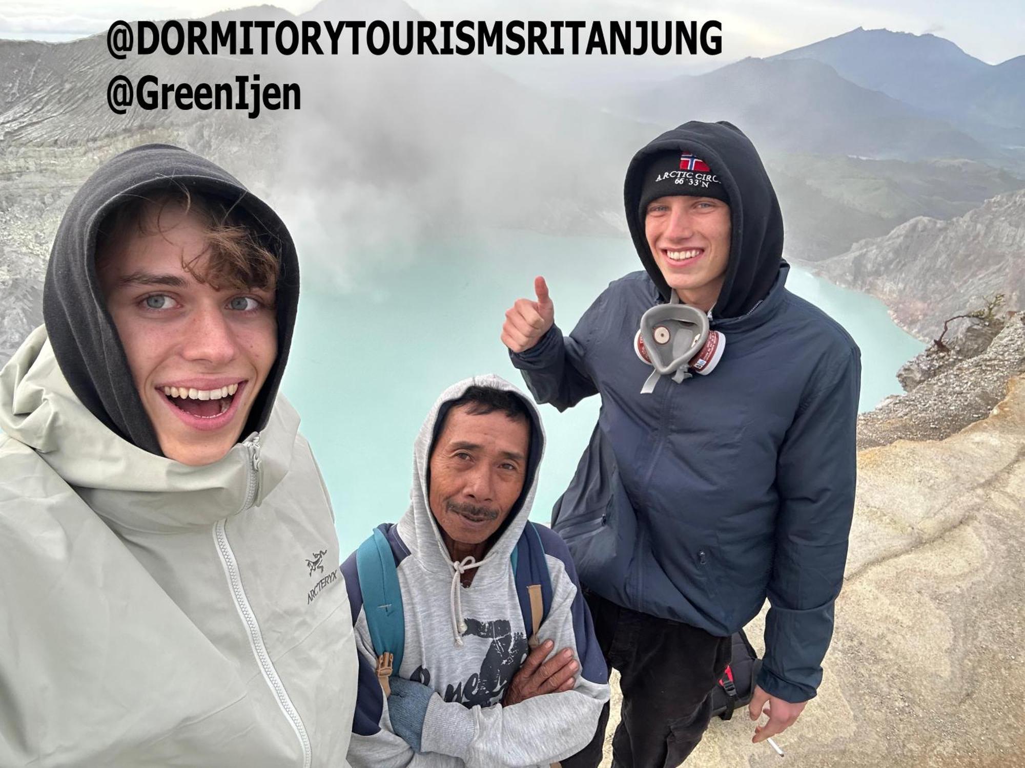 Dormitory Tourism Sritanjung Banyuwangi By Gajahsora Management Esterno foto